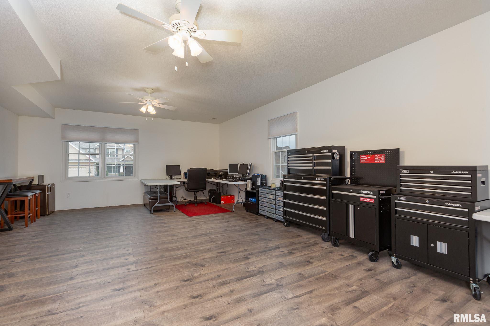 3214 Westminster Road Bettendorf, IA 52722 - Photo 32 of 44 Gallery Image 32