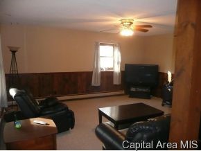 3022 Southgate Road Chatham, IL 62629 - Photo 4 of 9