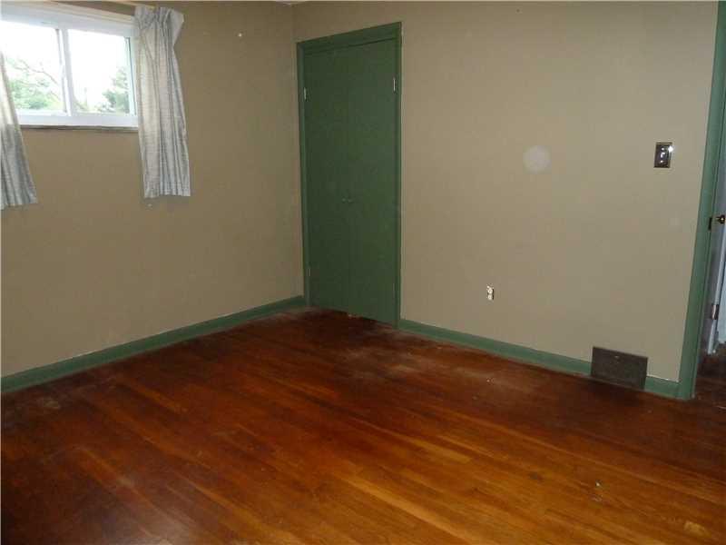 654 A Bocktown Cork Road Clinton, PA 15026 - Photo 12 of 15 Bedroom.