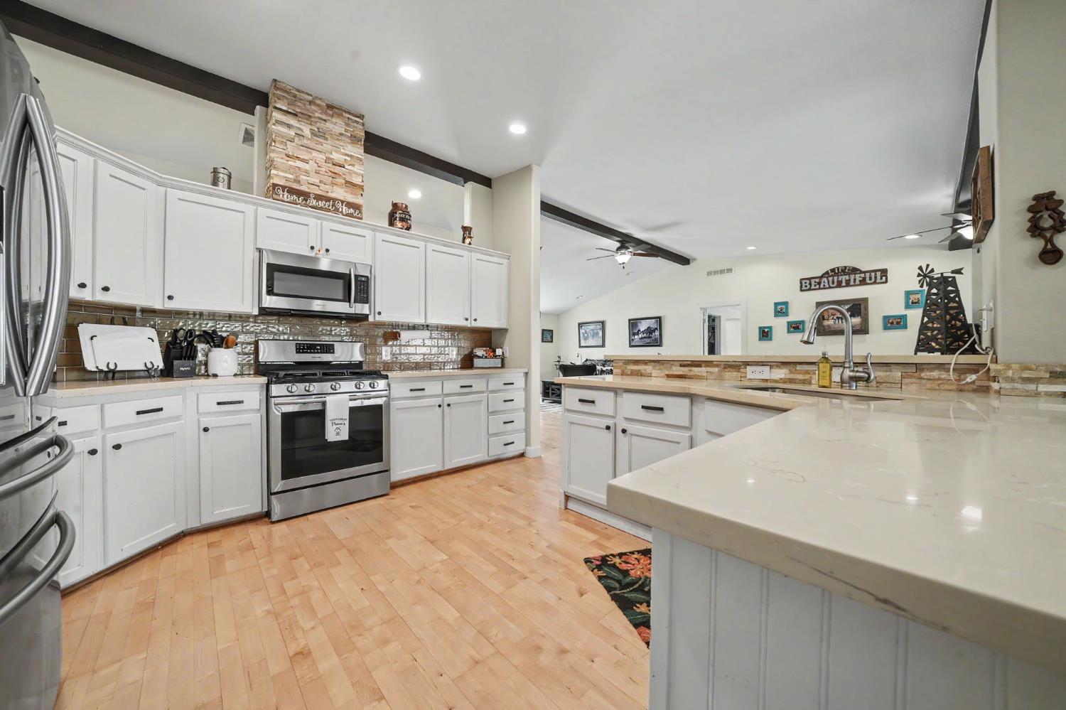989 Carbondale Road Ione, CA 95640 - Photo 13 of 63