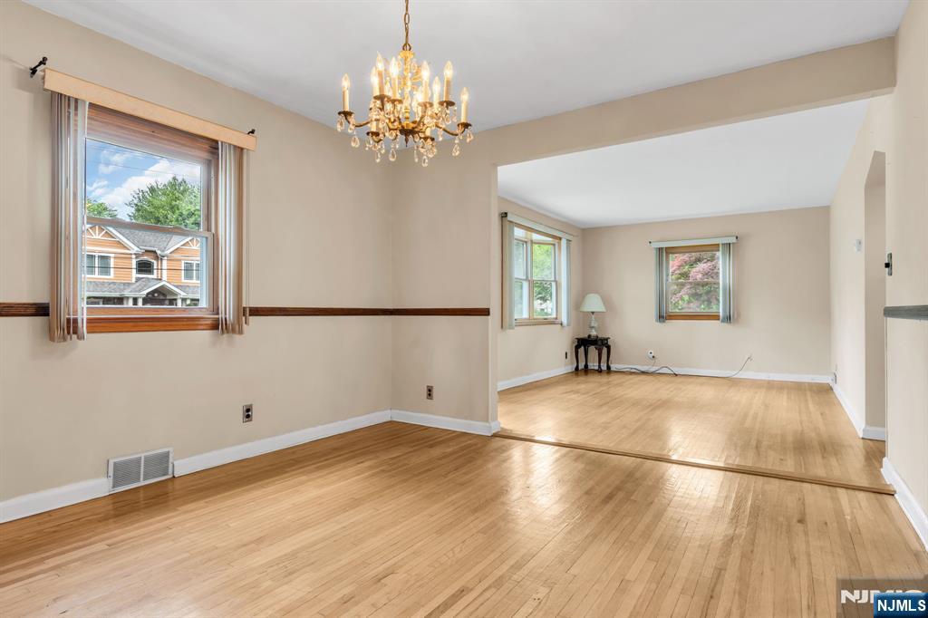 306 Highland Street Cresskill, NJ 07626 - Photo 8 of 23