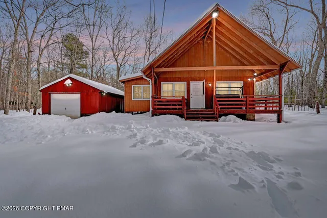 $249,900 | 3620 Sequoia Drive, East Stroudsburg, PA 18302