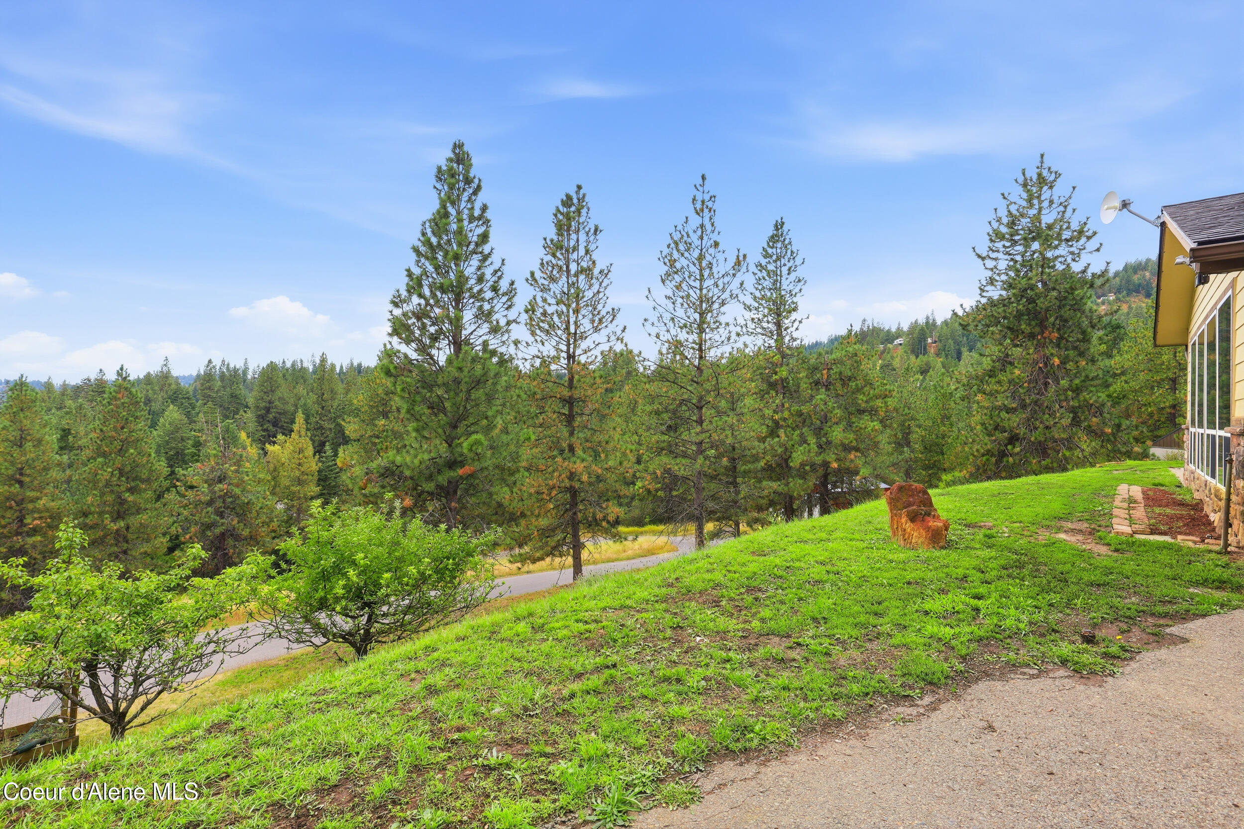 2719 North Reynolds Road Coeur D'Alene, ID 83814 - Photo 51 of 63 11_img_0538