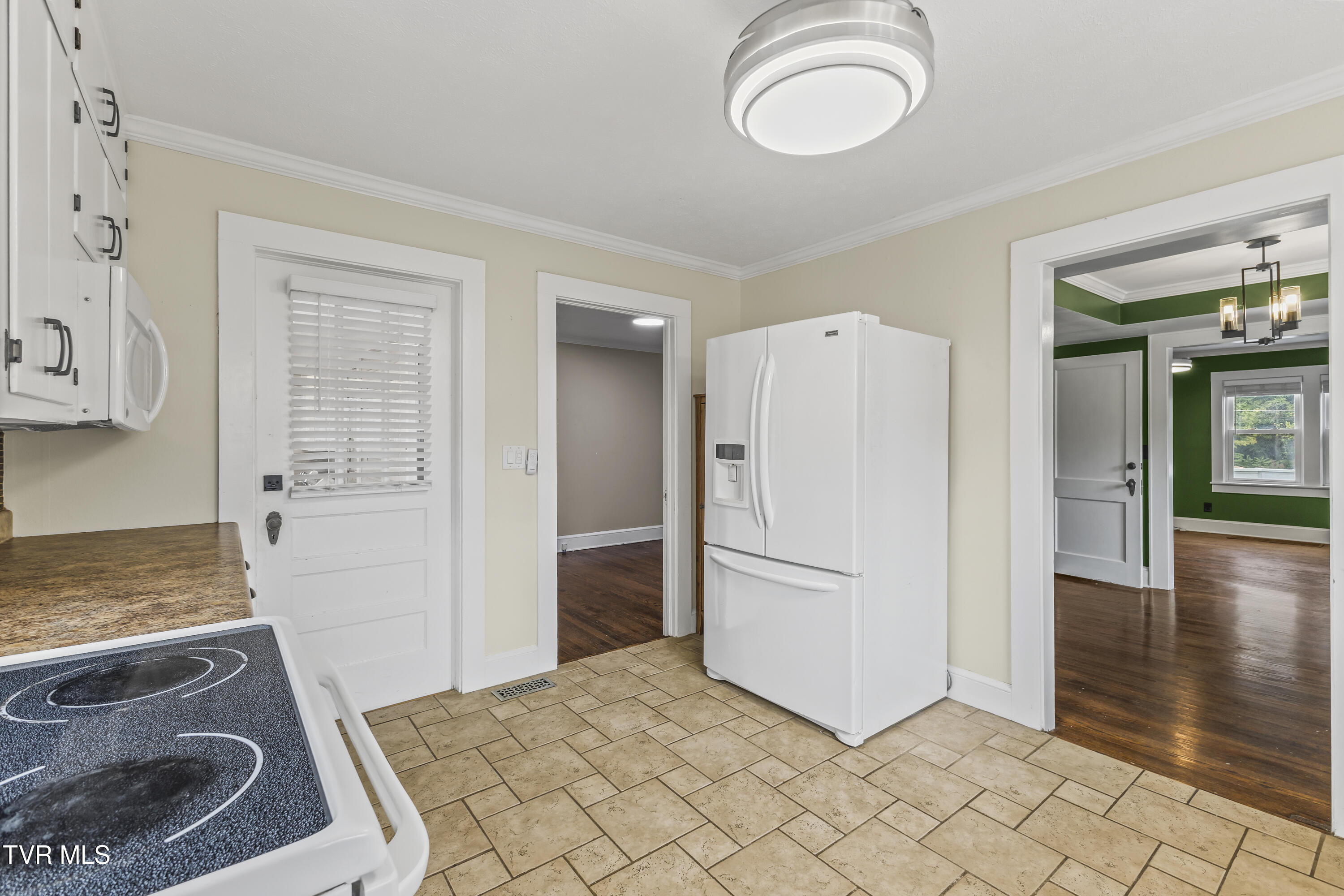 4154 Ridge Road Kingsport, TN 37660 - Photo 26 of 67 128A8229