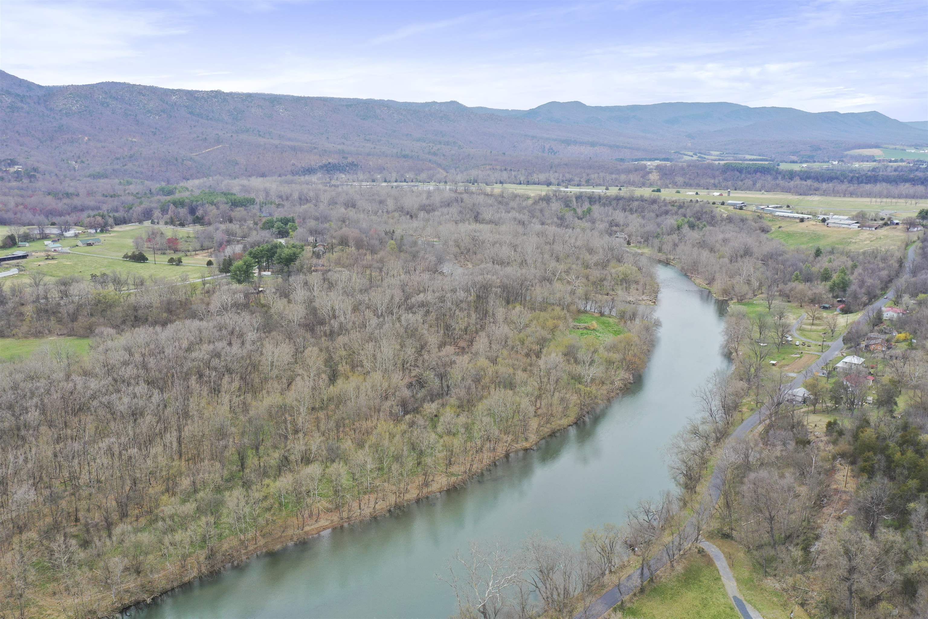 317 Locustdale Loop Shenandoah, VA 22849 - Photo 39 of 39 a view of an outdoor space with mountain view