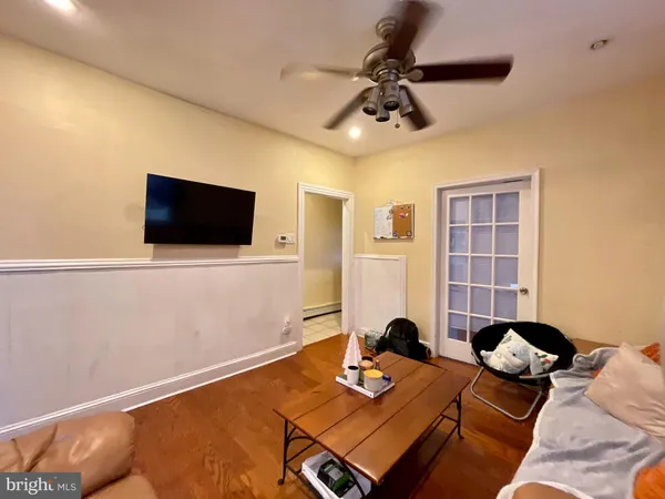 $4,500 | 416 North 31st Street, Unit 1, Philadelphia, PA 19104