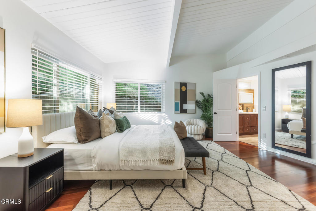 1823 Risa Place Glendale, CA 91208 - Photo 18 of 36 a bedroom with a bed and large window