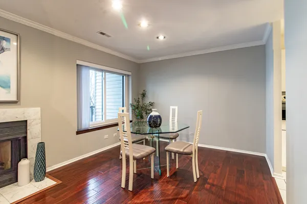$299,000 | 3030 Pheasant Creek Drive, Unit 307, Northbrook, IL 60062