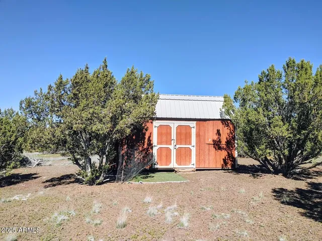 $102,000 | 1639 Silver Lake Boulevard, Unit 12B, Show Low, AZ 85901