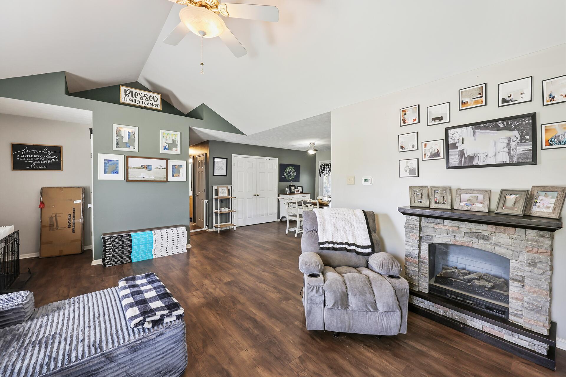 913 Meadow Hill Road Paris, KY 40361 - Photo 12 of 33 139A2337e