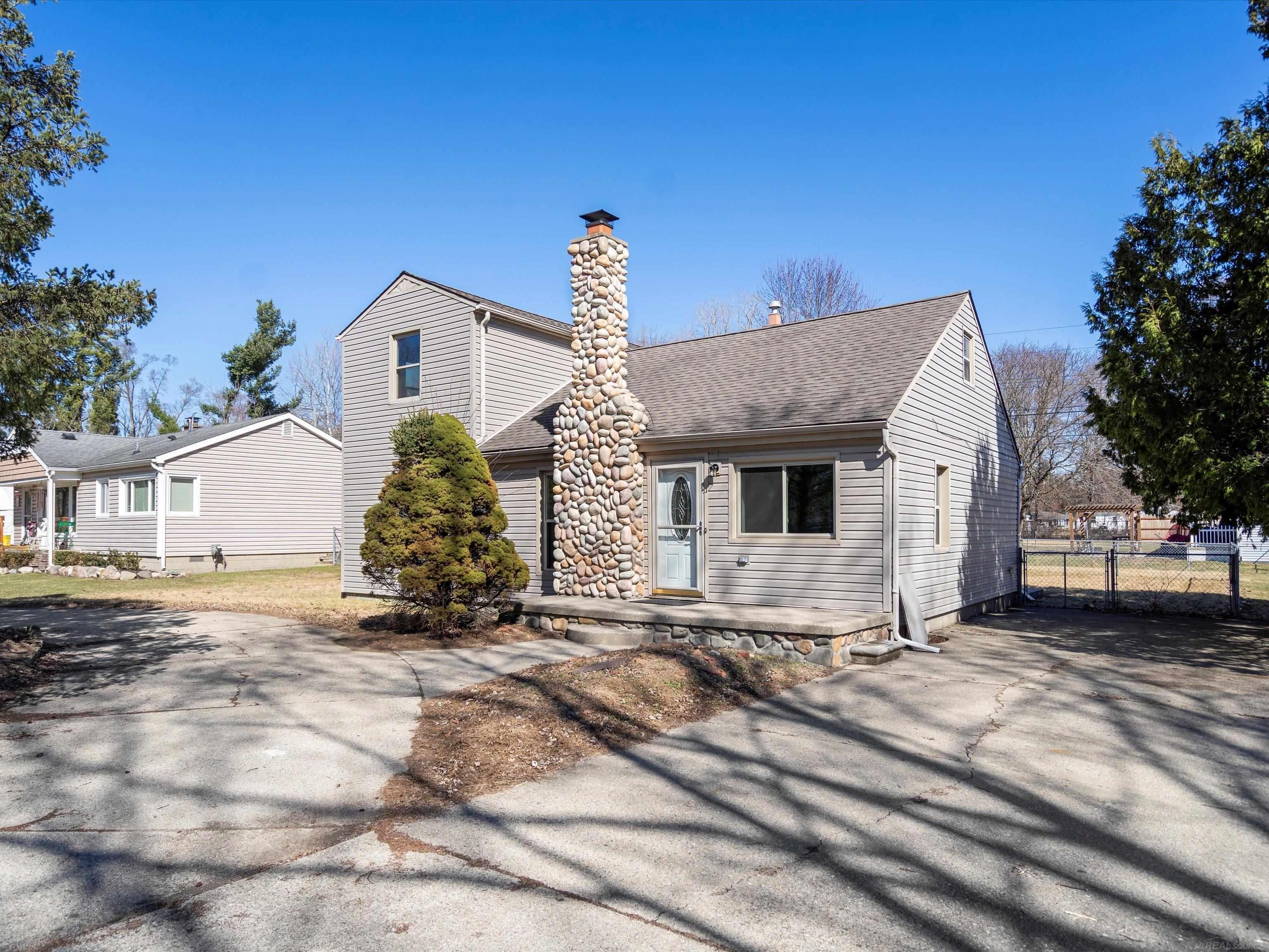 2621 Weaverton Rochester, MI 48307 - Photo 1 of 34 50168963-de9ddf49-0fc7-4498-8d79-9f1f840fcd4e.JPG