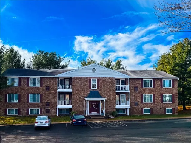 $1,050 | 949 Woodhollow Drive, Cranberry Township, PA 16066