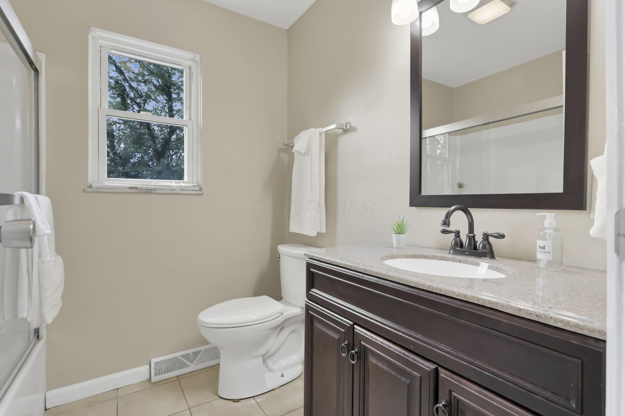 6365 Karl Road Columbus, OH 43229 - Photo 42 of 51 33-web-or-mls-939A9618