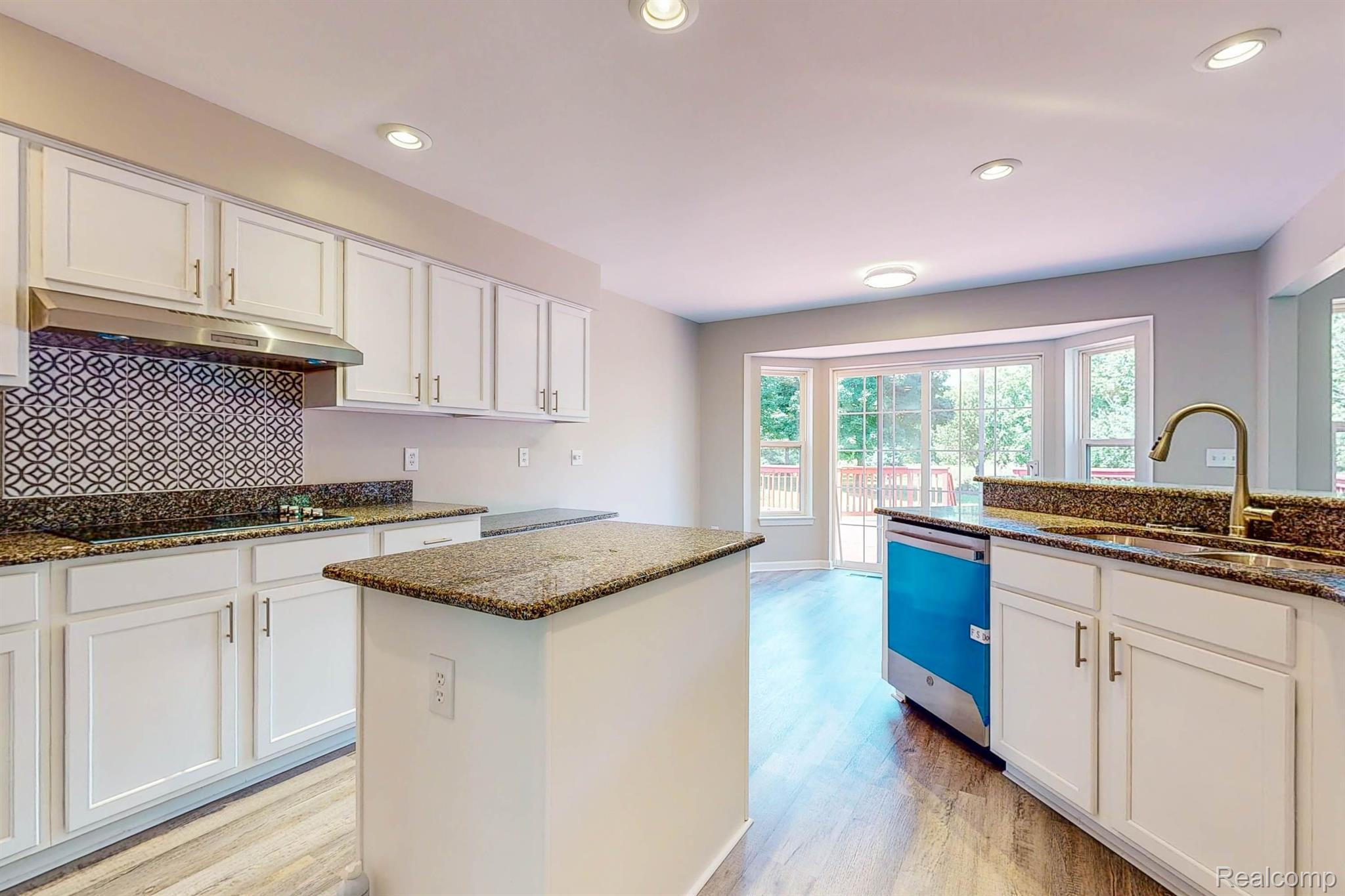6939 Sanford Road Howell, MI 48855 - Photo 10 of 45 Gallery Image 10