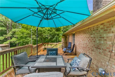 $400,000 | 9400 Morley Road, Midlothian, VA 23112