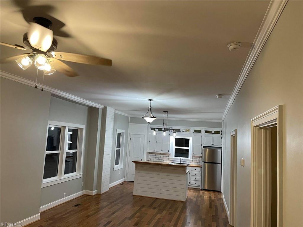 123 East Spring Street Elkin, NC 28621 - Photo 23 of 32 Gallery Image 23