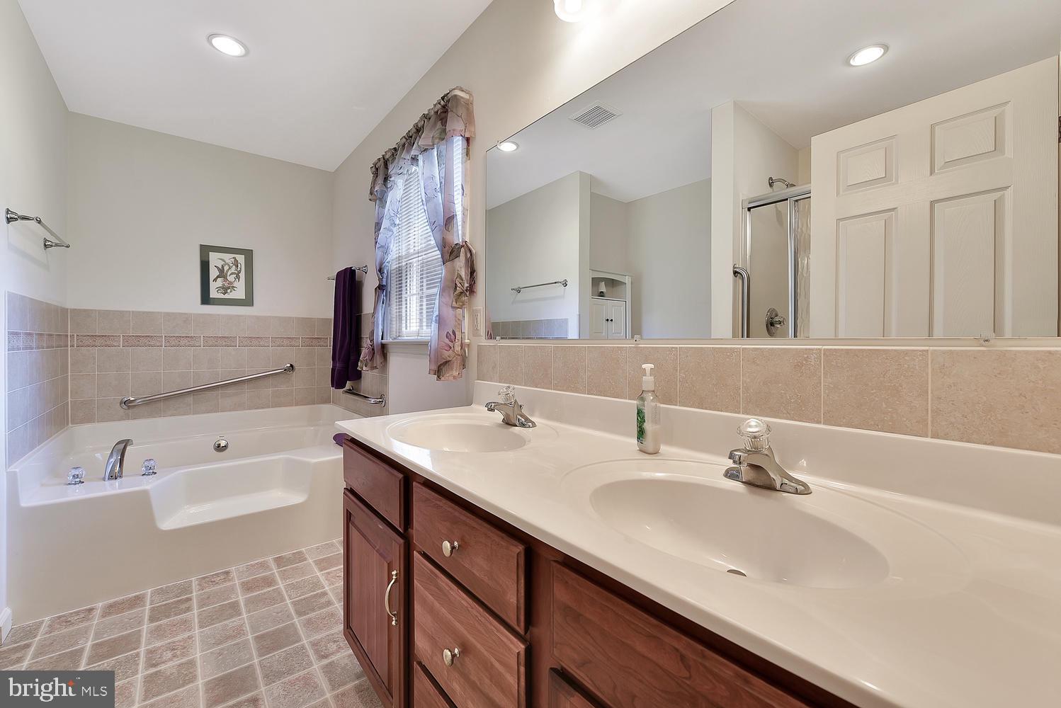 5397 Stone Road Frederick, MD 21703 - Photo 18 of 33 Master Bath