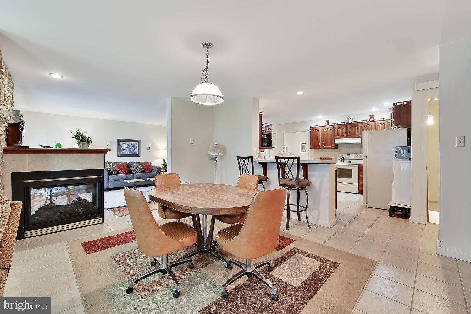 5397 Stone Road Frederick, MD 21703 - Photo 8 of 33 Breakfast area