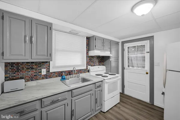 $125,000 | 435 West Centre Street, Shenandoah, PA 17976