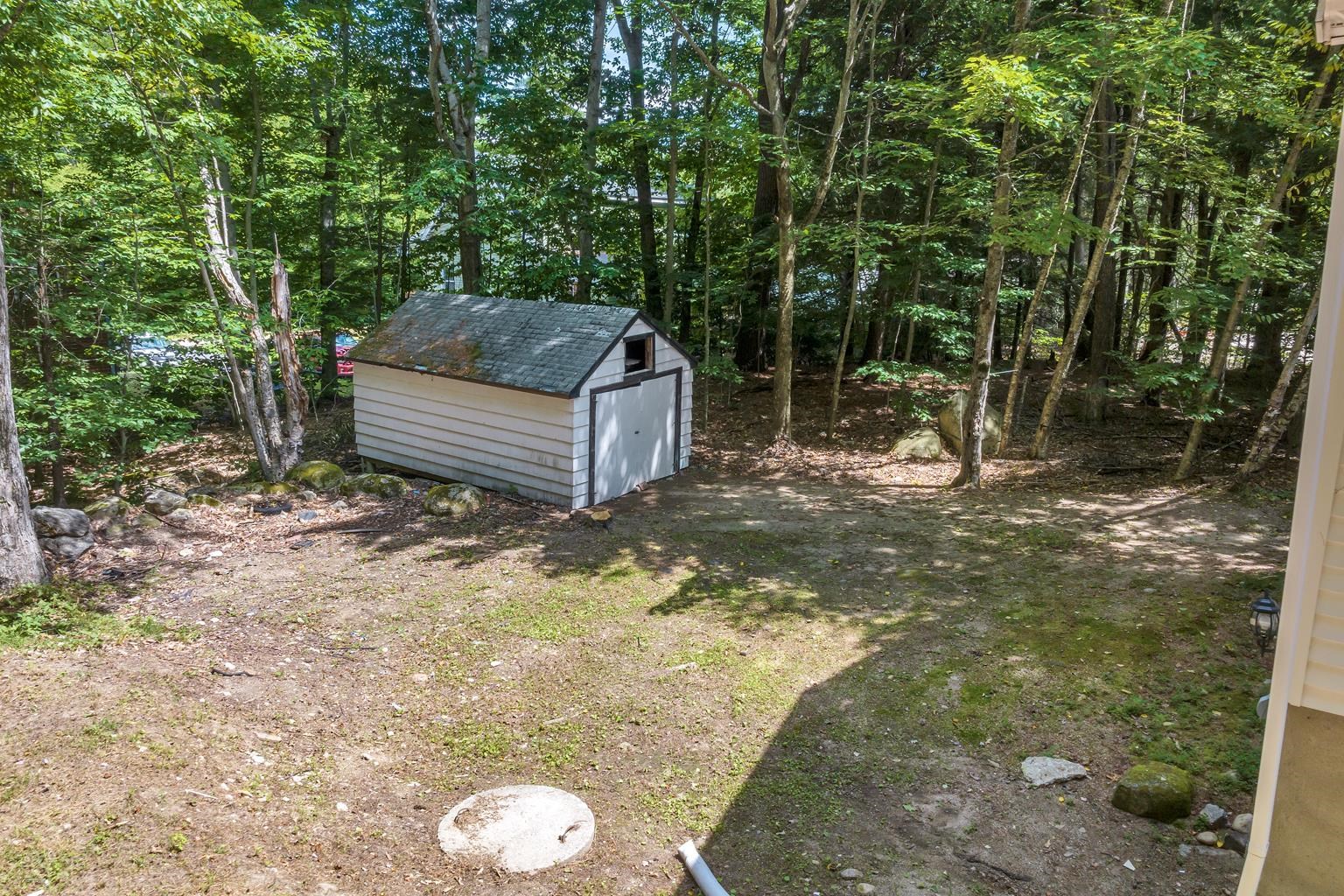 9 Karen Road Middleton, NH 03887 - Photo 34 of 40