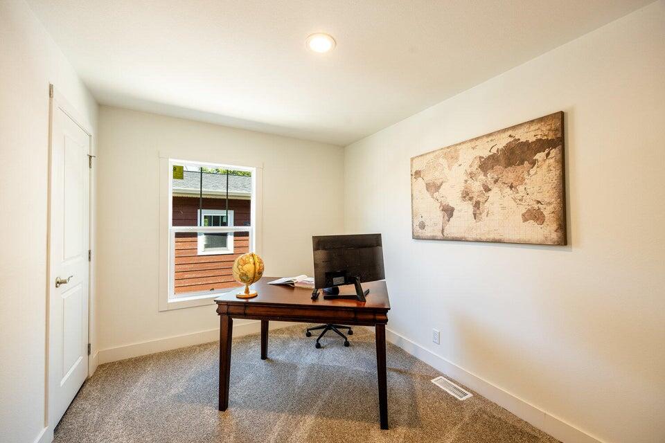 1134 West 15th Street Sheridan, WY 82801 - Photo 4 of 18 20250725140208665059000000-o