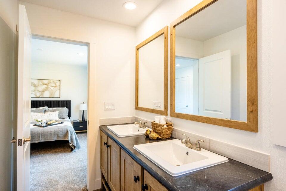 1134 West 15th Street Sheridan, WY 82801 - Photo 7 of 18 20250725140212103587000000-o