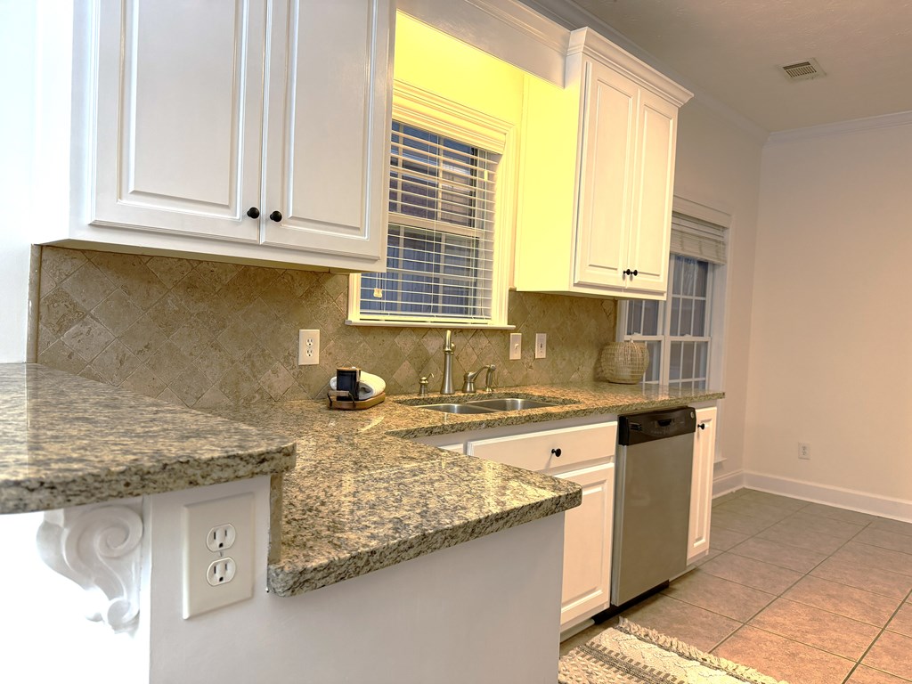 73 Lee Road Phenix City, AL 36870 - Photo 5 of 21 Gallery Image 5