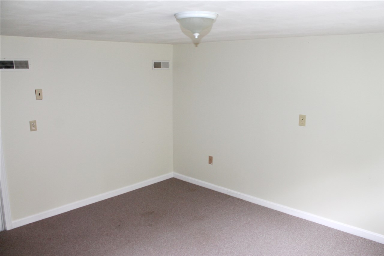 128 Leavitt Road Pittsfield, NH 03263 - Photo 23 of 40