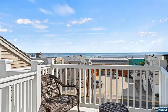 $899,900 | 20 Kearney Avenue, Seaside Heights, NJ 08751