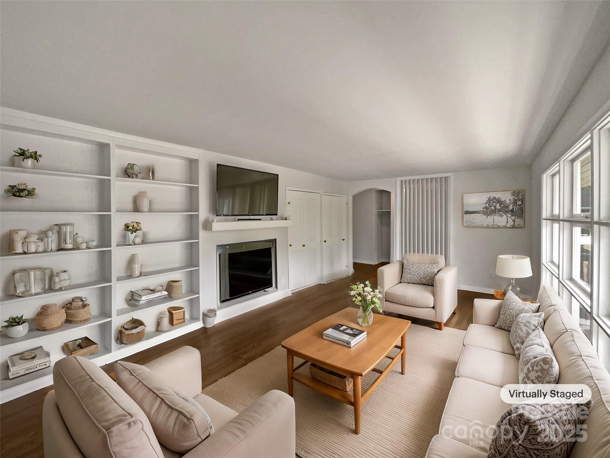 924 Springdale Lane Gastonia, NC 28052 - Photo 2 of 21