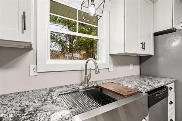 $239,900 | 107 Azalea Lane, Unit 1, Jefferson City, TN 37760