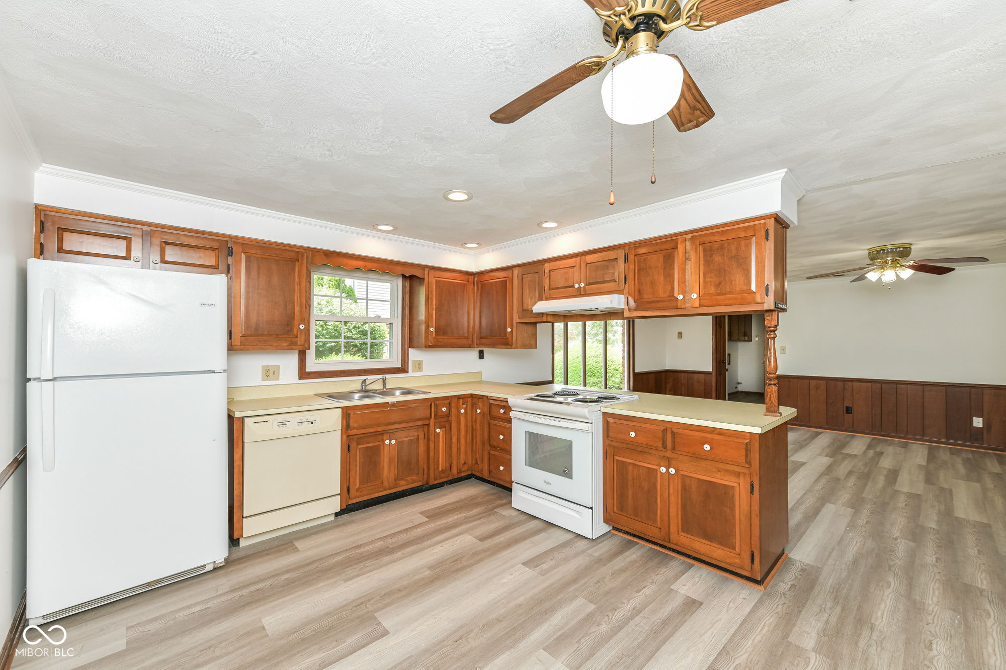2526 Albert Street Anderson, IN 46012 - Photo 8 of 30
