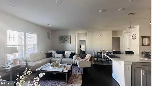 $590,000 | 2324 Wind Charm Street, Unit 306, Herndon, VA 20171