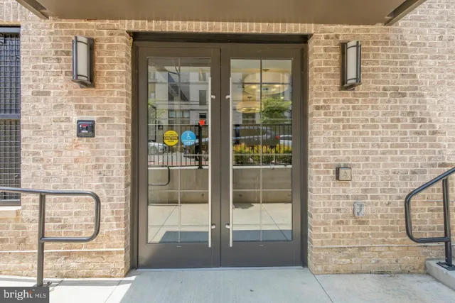 $625,000 | 2324 Wind Charm Street, Unit 306, Herndon, VA 20171