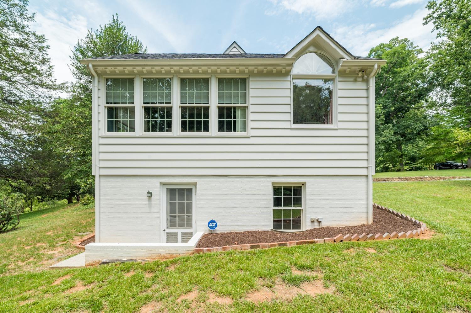 2808 Link Road Lynchburg, VA 24503 - Photo 15 of 78 Gallery Image 15
