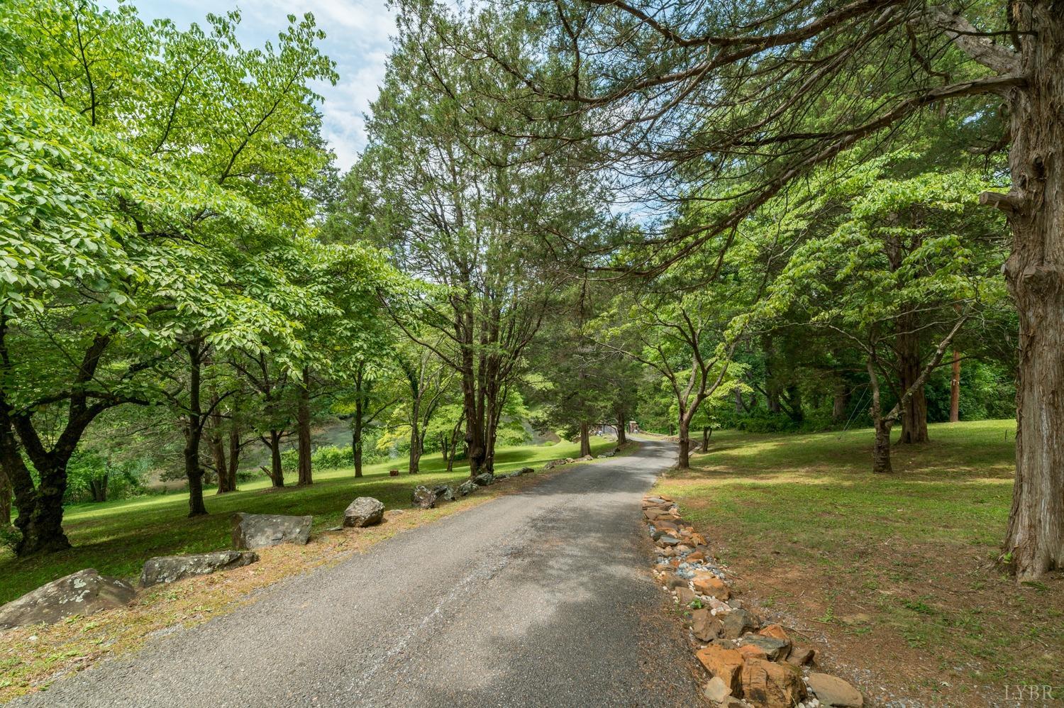 2808 Link Road Lynchburg, VA 24503 - Photo 7 of 78 Gallery Image 7