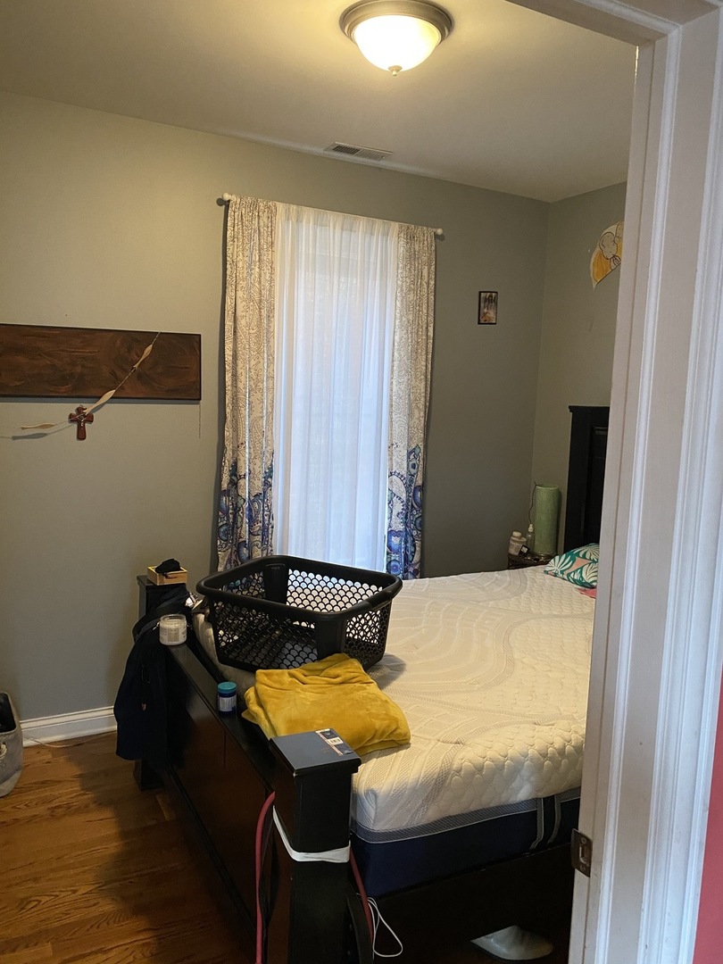 3447 North Ridgeway Avenue Chicago, IL 60618 - Photo 21 of 42 Gallery Image 21