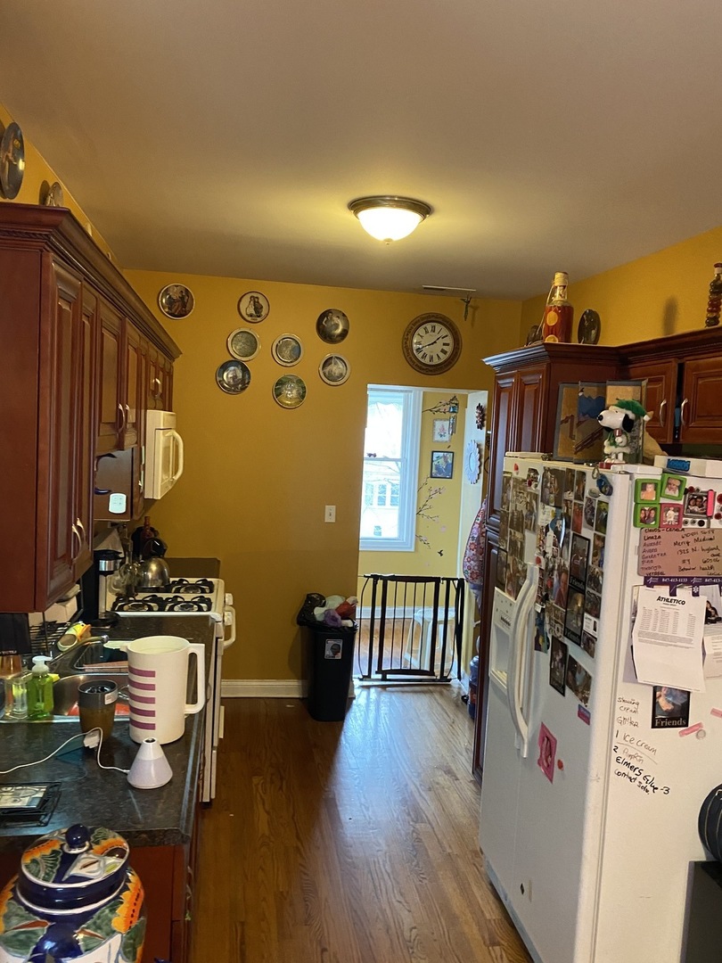 3447 North Ridgeway Avenue Chicago, IL 60618 - Photo 24 of 42 Gallery Image 24