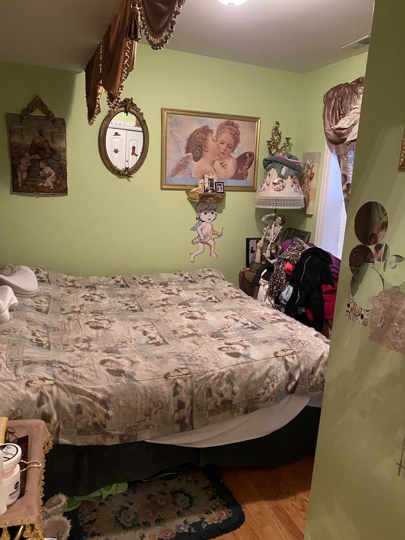 3447 North Ridgeway Avenue Chicago, IL 60618 - Photo 7 of 42 Gallery Image 7
