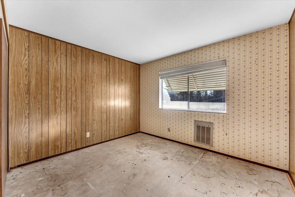 770 Day Road McArthur, CA 96056 - Photo 21 of 34 Bed #3