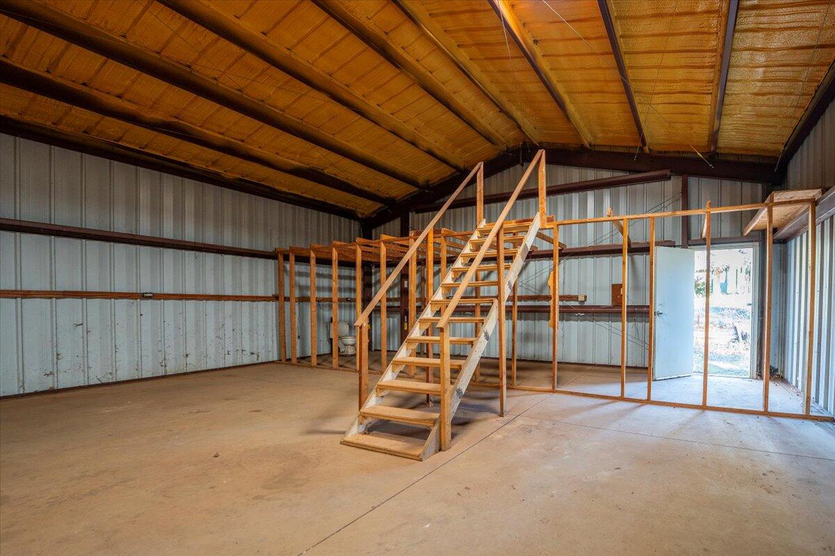 770 Day Road McArthur, CA 96056 - Photo 31 of 34 Shop