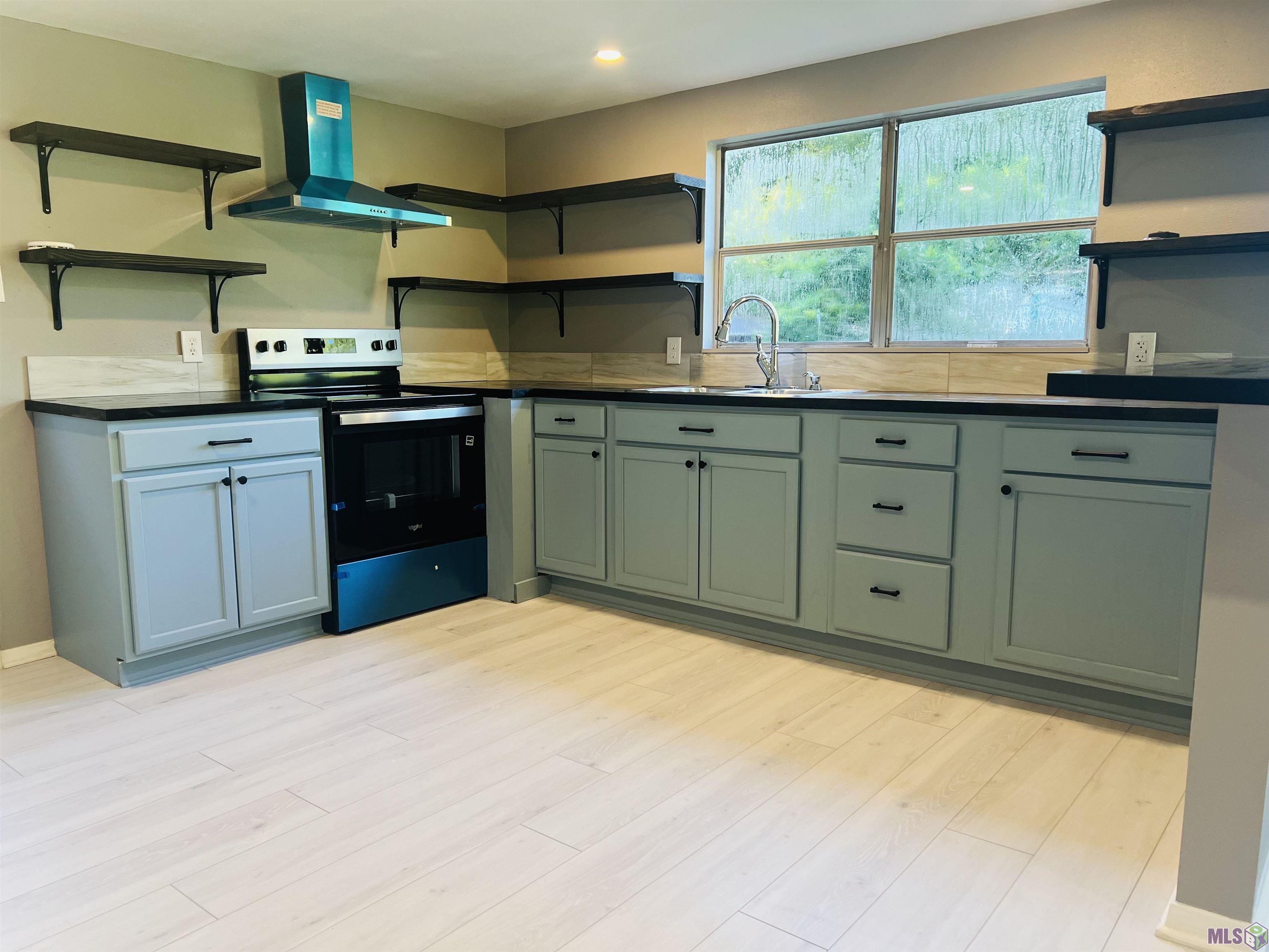 14080 Bert Allen Road Gonzales, LA 70737 - Photo 3 of 10