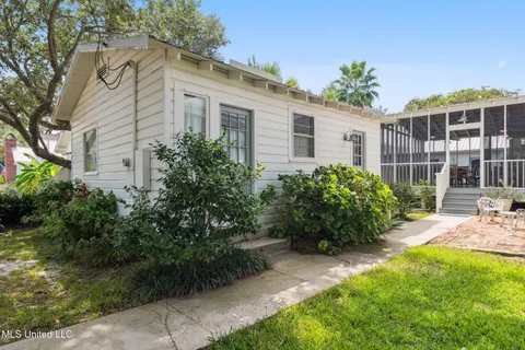 $1,450,000 | 200 Carroll Avenue, Bay St. Louis, MS 39520