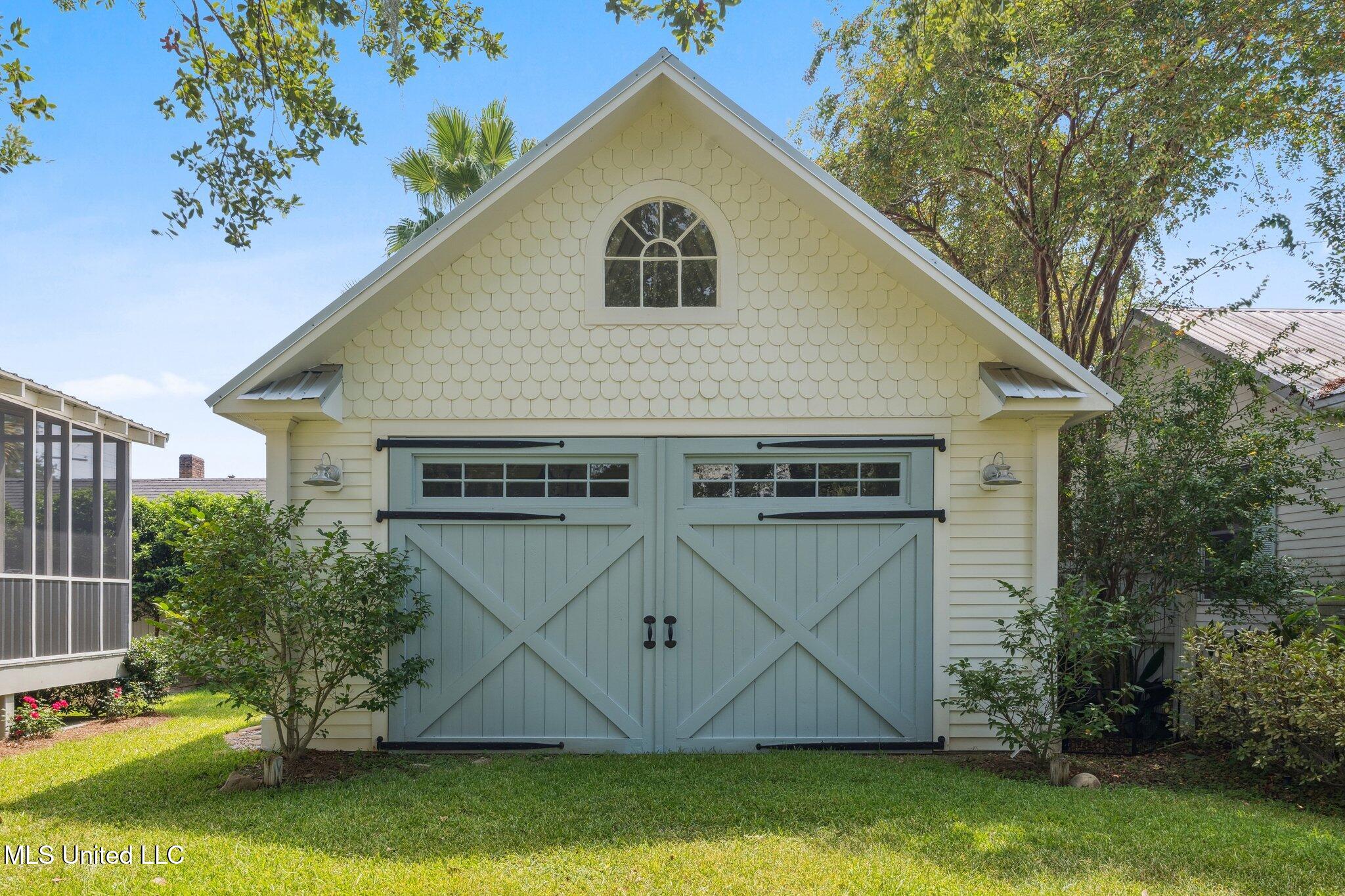 200 Carroll Avenue Bay St. Louis, MS 39520 - Photo 23 of 24 014