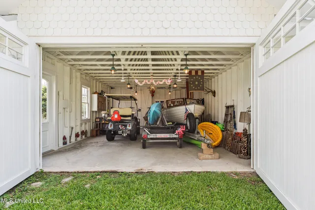 $1,450,000 | 200 Carroll Avenue, Bay St. Louis, MS 39520