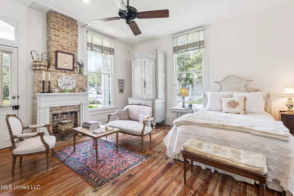 $1,450,000 | 200 Carroll Avenue, Bay St. Louis, MS 39520