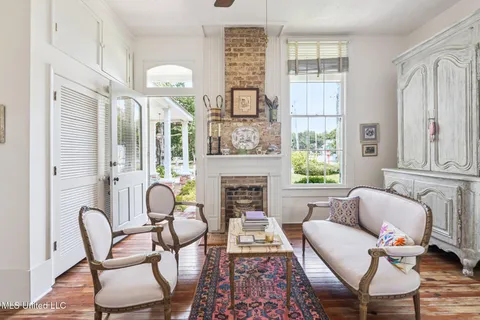 $1,450,000 | 200 Carroll Avenue, Bay St. Louis, MS 39520