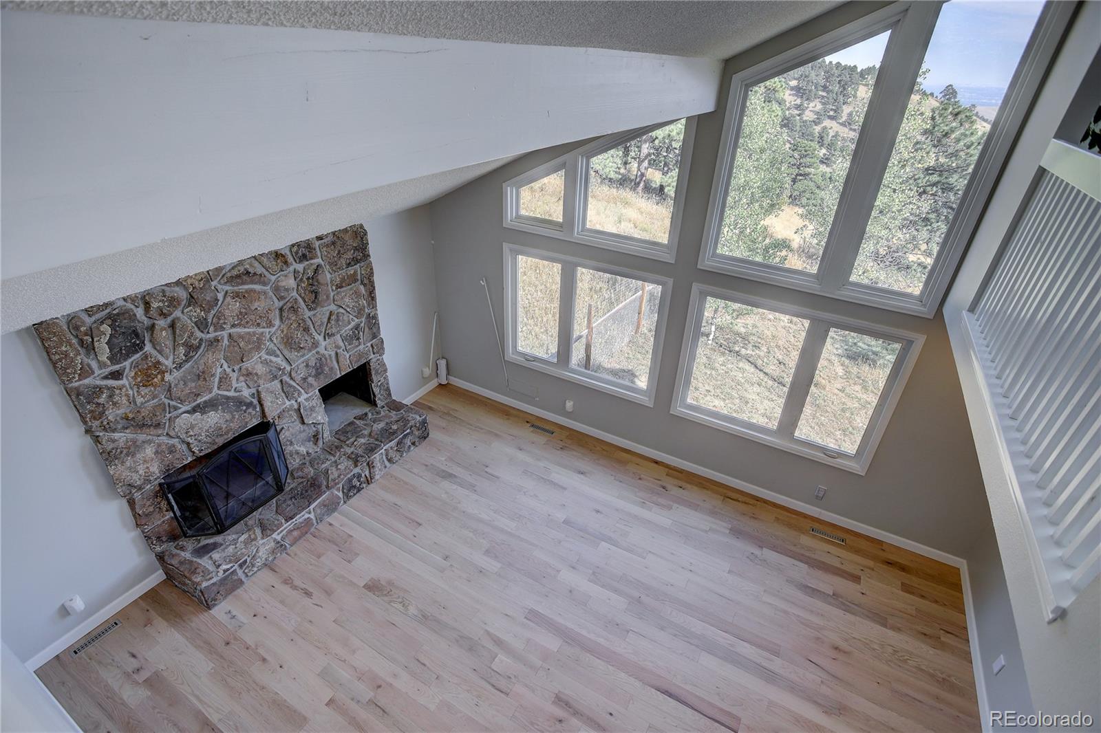 62 Paradise Road Golden, CO 80401 - Photo 8 of 40 Gallery Image 8