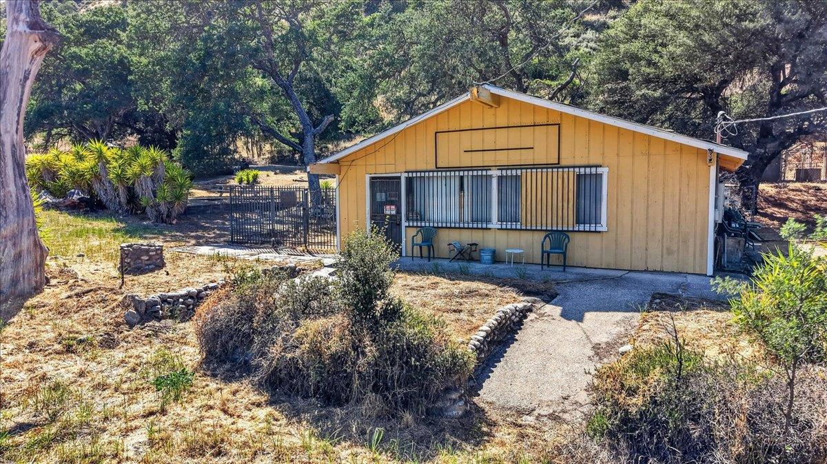 46404 Arroyo Seco Road Greenfield, CA 93927 - Photo 40 of 53 a view of backyard of the house