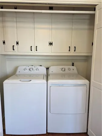 $2,400 | 552 Metairie Lawn Drive, Metairie, LA 70001